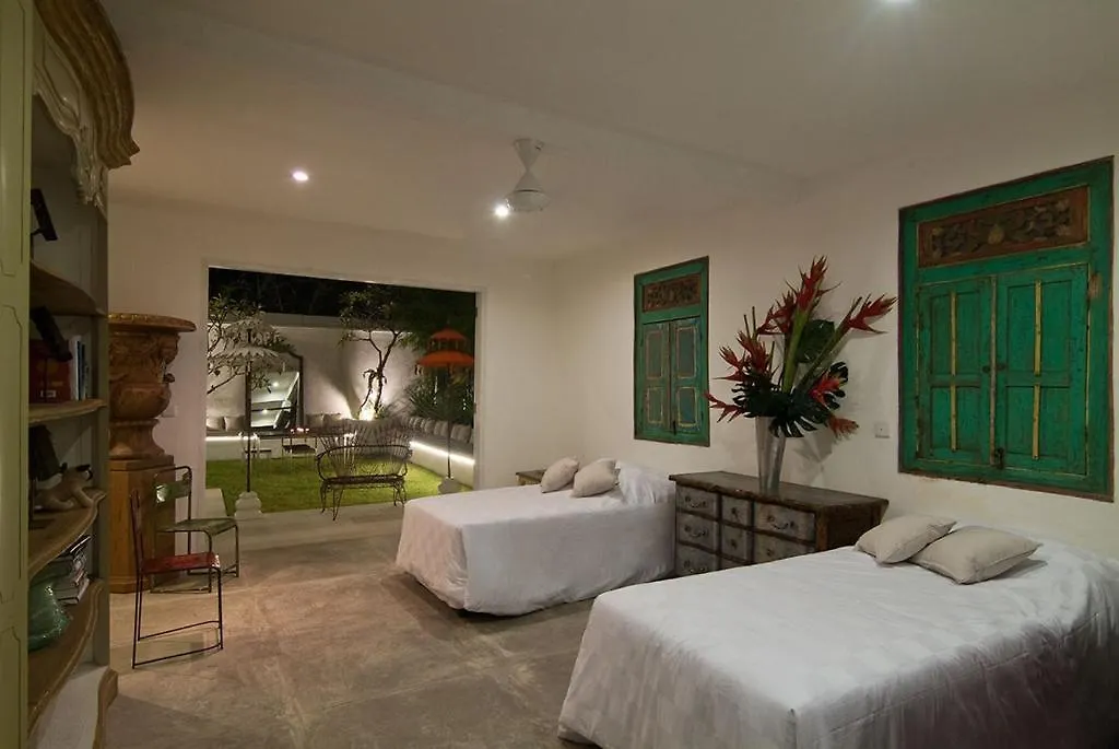 Villa Kukka Legian   Legian (Bali)