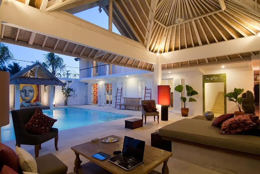 Villa Kukka Legian  Legian (Bali)