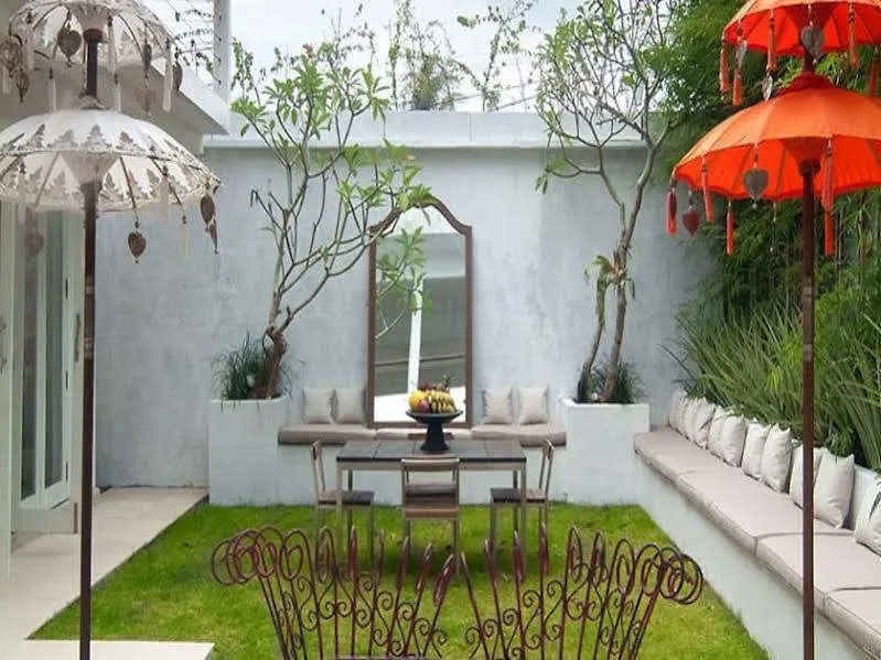 Villa Kukka Legian   Legian (Bali)